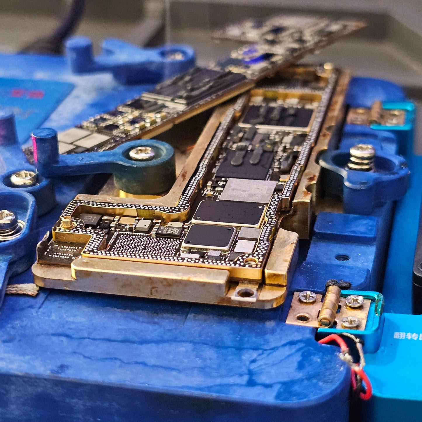 Logic Board Repair Course (Pre-Sale)