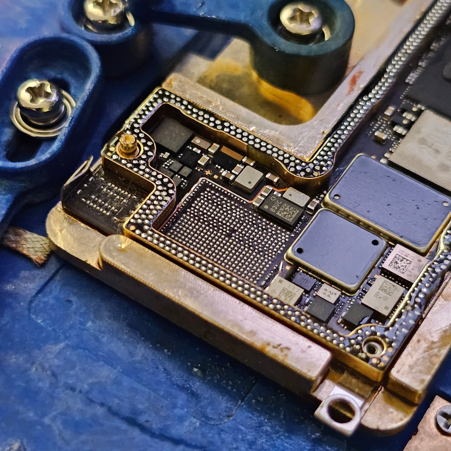 Logic Board Repair Course (Pre-Sale)